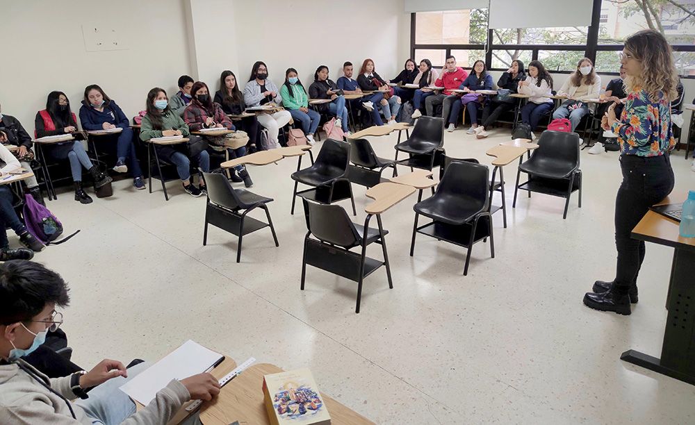 Estudiantes de Psicología participaron del taller Entretejiendo Memorias