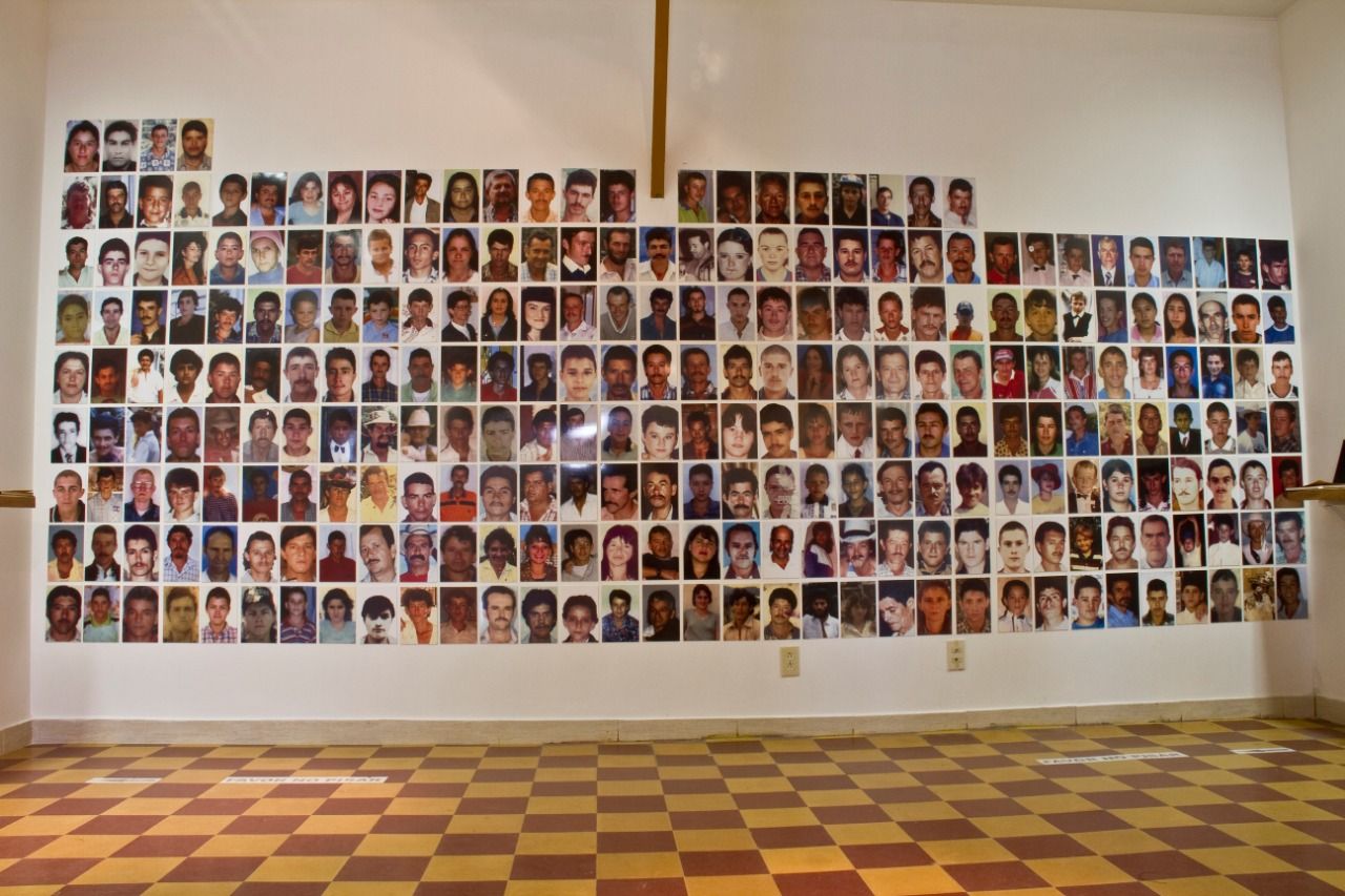 Mural con fotografías