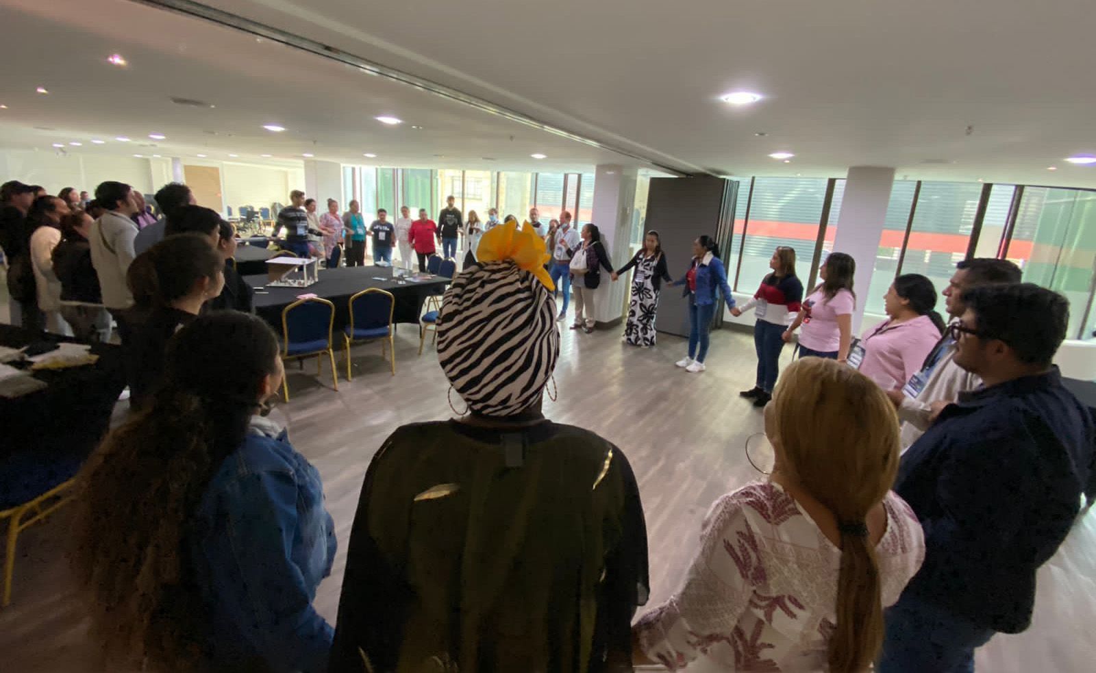 Un nuevo encuentro de diálogo con 53 representantes de las Mesas de Participación Efectiva de Víctimas