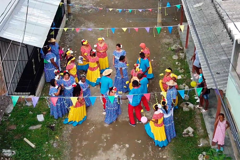 Frame del videoclip "La Chinita, un canto por la Memoria y por la Paz".