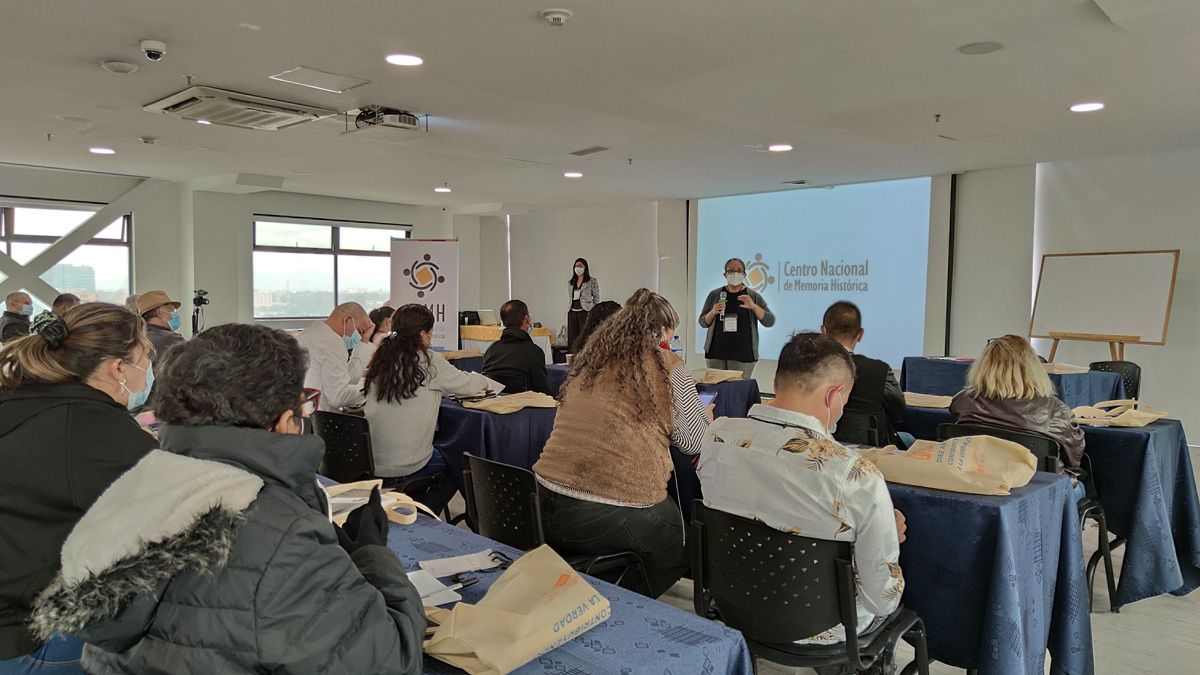 líderes y lideresas se dieron cita en la reunión de seguimiento a la Política Pública de Archivos de Derechos Humanos