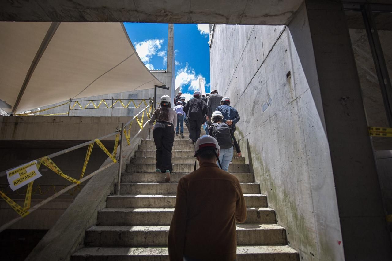 personas reunidas en el Museo de la memoria
