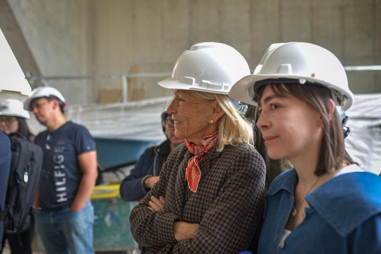 personas reunidas en el Museo de la memoria