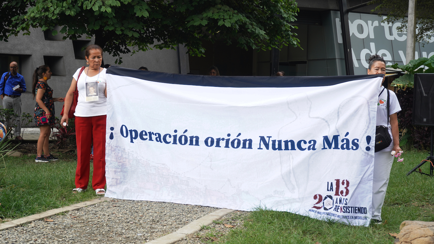 El CNMH acompañó a las víctimas de la Comuna 13 en los 20 años de Orión