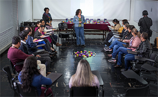 Comienza el Club de Lectura del Instituto Caro y Cuervo en alianza con el CNMH