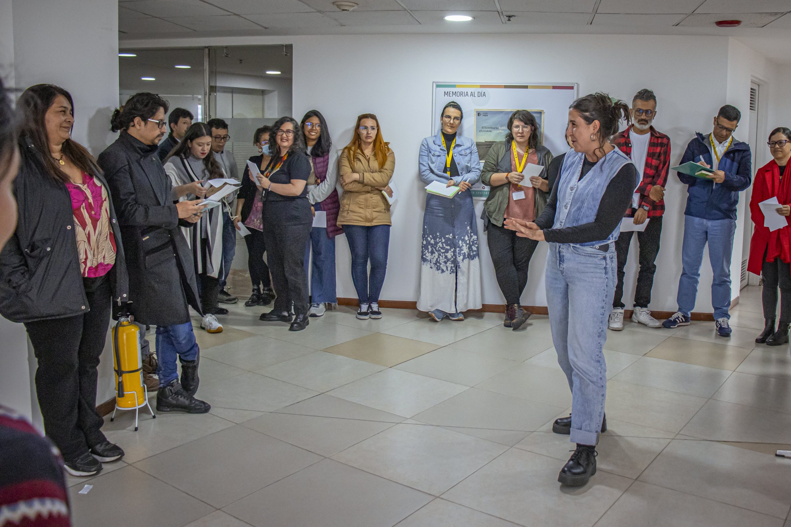 Inauguración del punto de Libro al Viento en la Biblioteca Especializada del CNMH.
