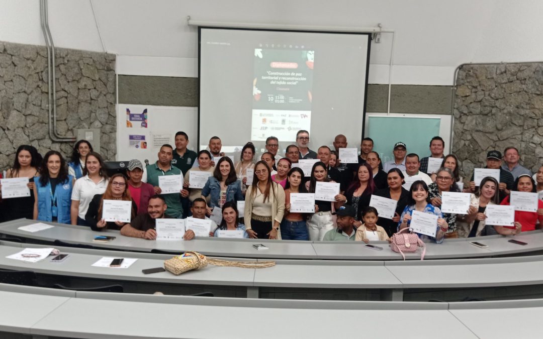 CNMH acompañó a firmantes de paz, víctimas y campesinos que aprobaron diplomado sobre construcción de paz territorial