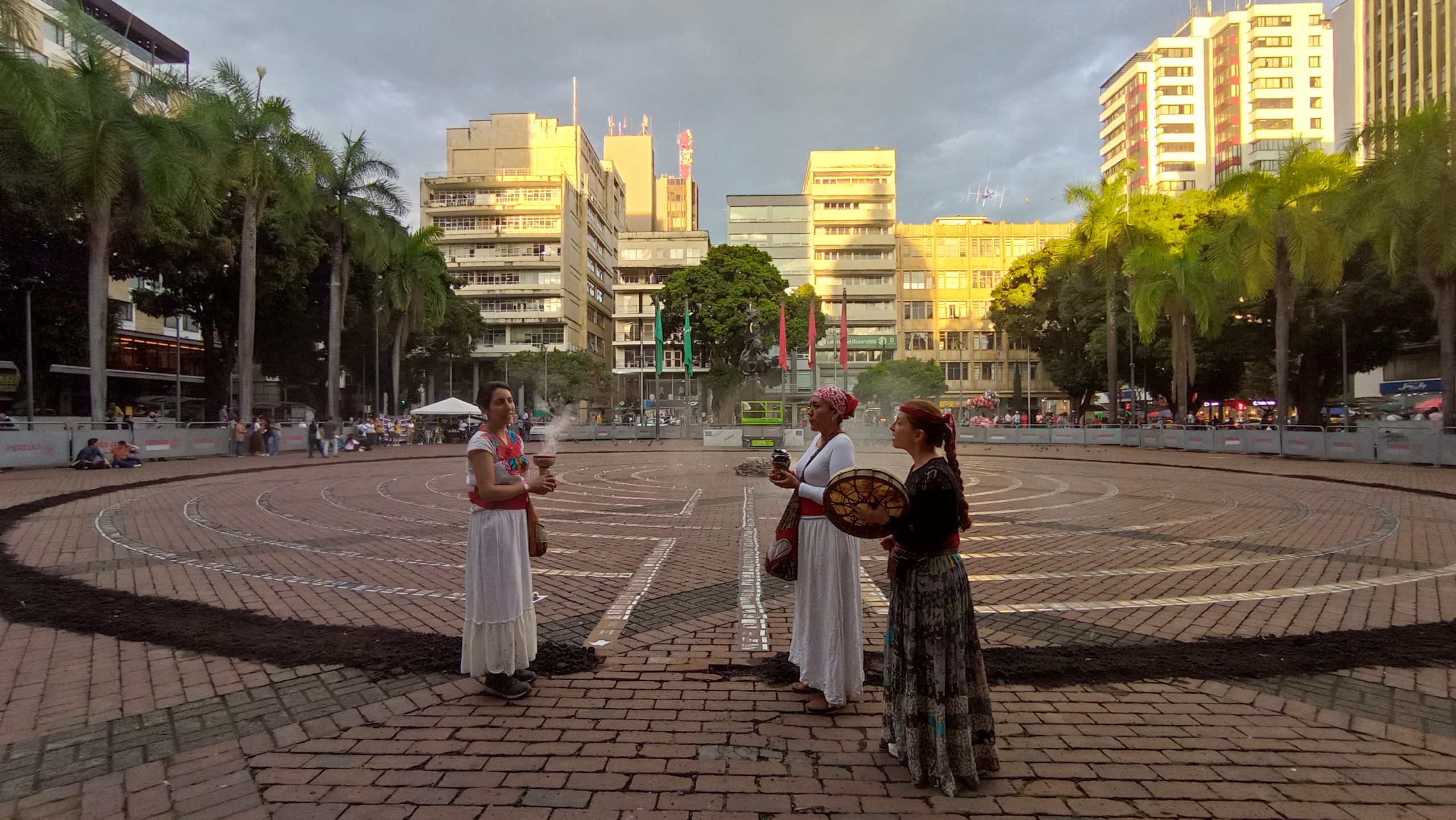 El colectivo Magdalenas por el Cauca ha recolectado más de 4000 fotos de personas dadas por desaparecidas desde 2008.