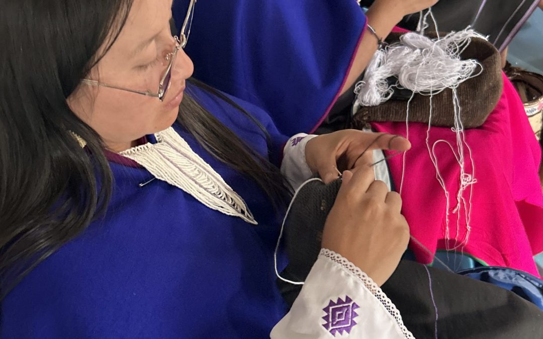 Pueblo misak misak de Bogotá teje la espiral de la historia: camino hacia la revitalización de la memoria ancestral
