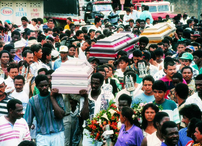El colectivo Magdalenas por el Cauca ha recolectado más de 4000 fotos de personas dadas por desaparecidas desde 2008.